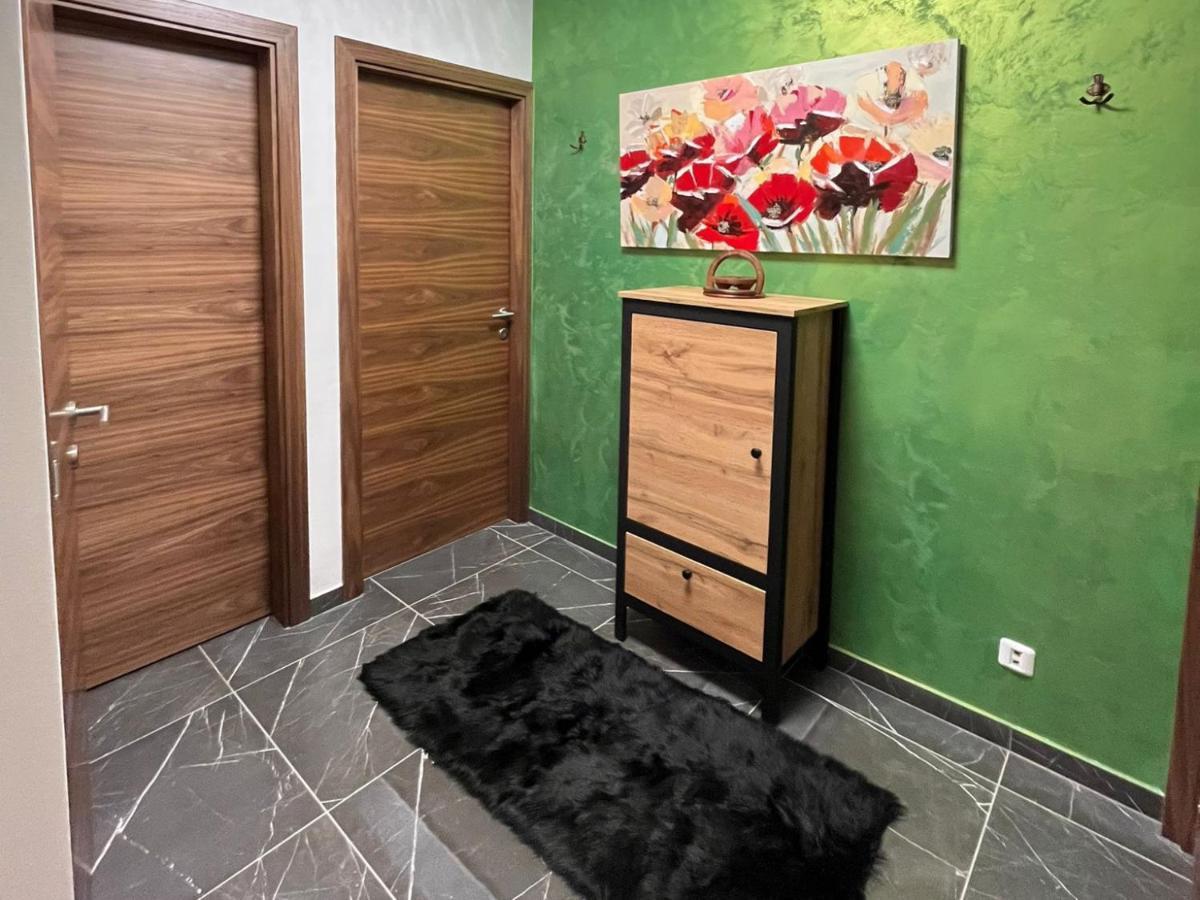 Aby Appartement Slavonski Brod Buitenkant foto
