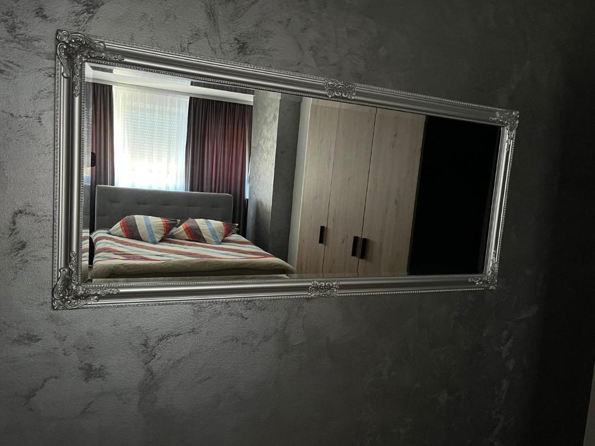 Aby Appartement Slavonski Brod Buitenkant foto